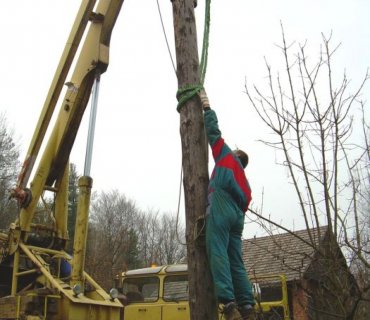 Sejmutí zvonu v Brodku